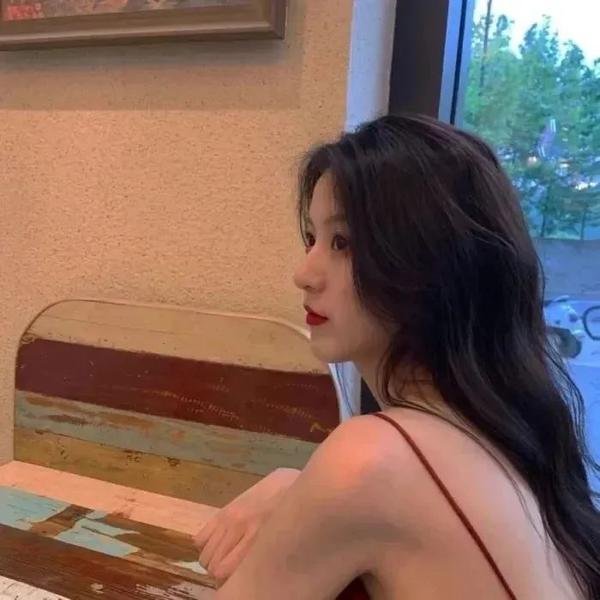 女状元她来自中专